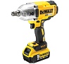 Akumulátorový rázový utahovák DeWALT 18V s 5Ah Li-Ion baterií určený pro profesionální použití.